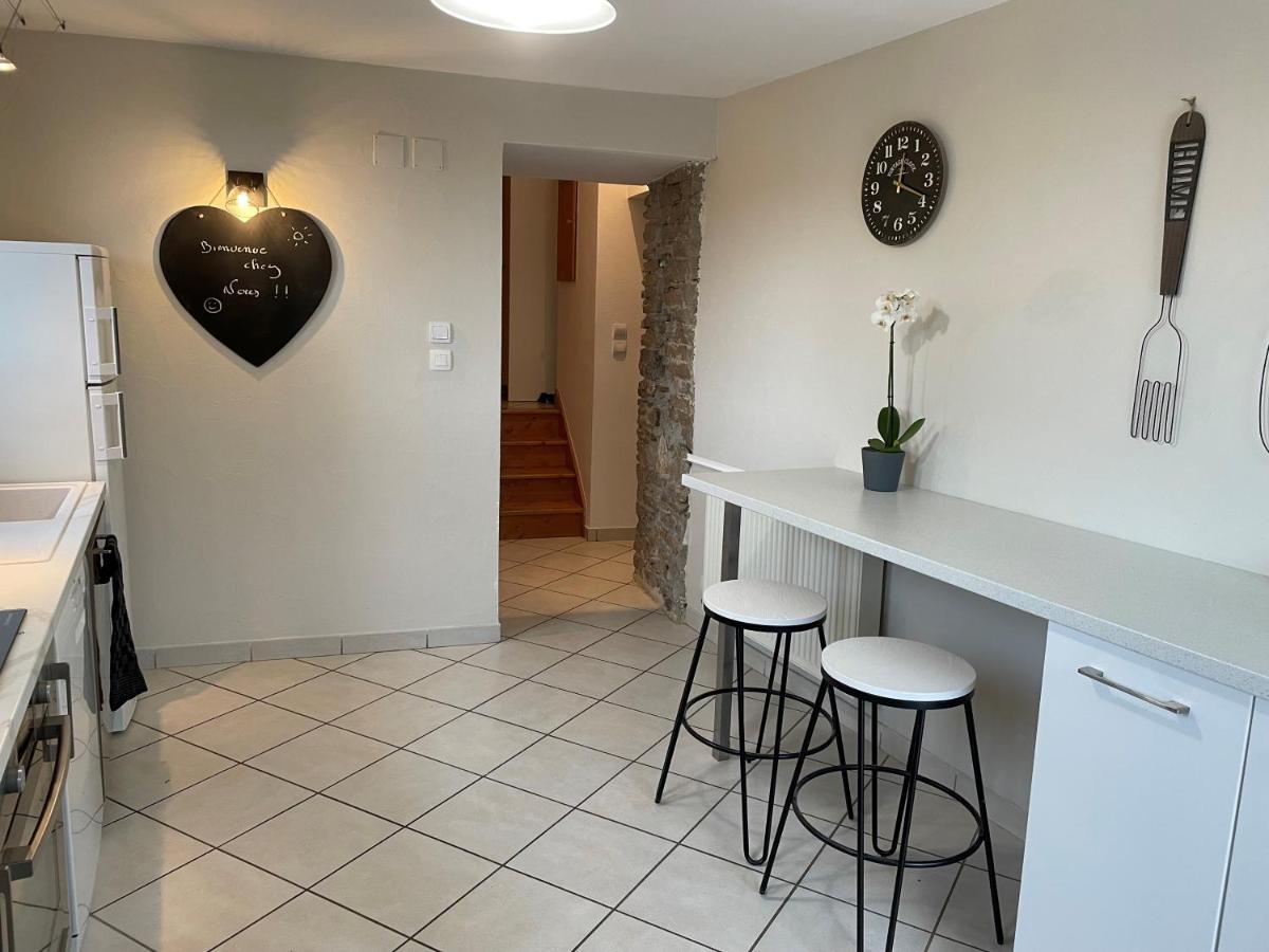 Les Glycines Vila Hieres-Sur-Amby Exterior foto