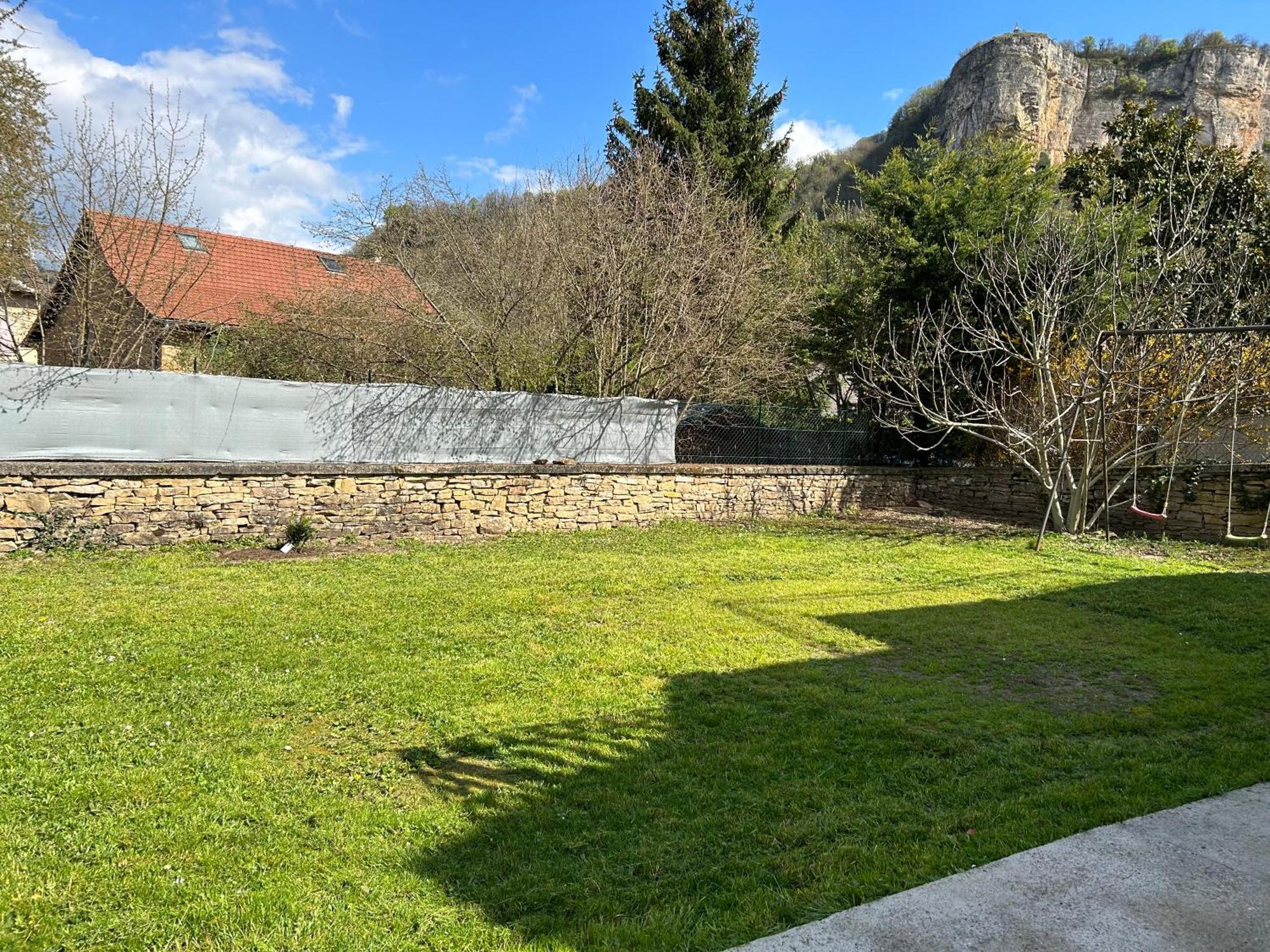 Les Glycines Vila Hieres-Sur-Amby Exterior foto